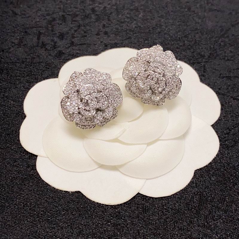 Chanel  Earring 04yxs43